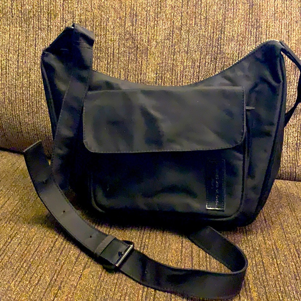 Un Apres-Midi De Chien Paris Nylon Shoulder Bag